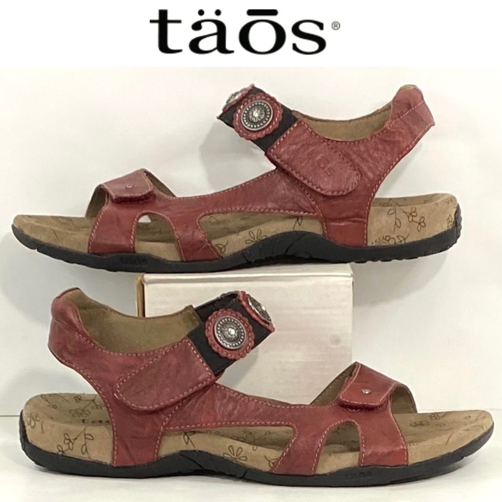 Taos Women’s Strap Leather Sandals